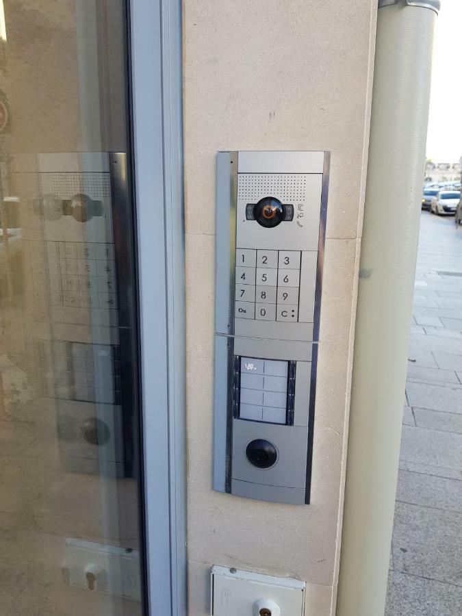 16 Rue Des Dominicains Lägenhet Nancy Exteriör bild