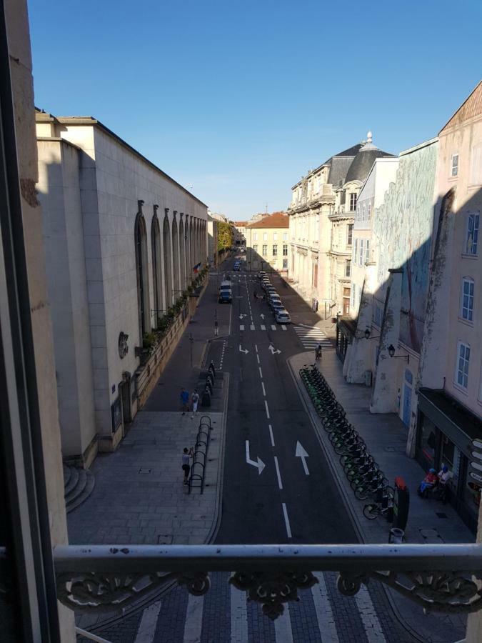 16 Rue Des Dominicains Lägenhet Nancy Exteriör bild
